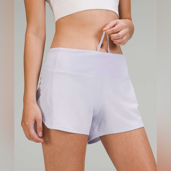 C - Lululemon Speed Up Mid-Rise Lined Short 4"
Pastel Blue - Picture 4 of 6